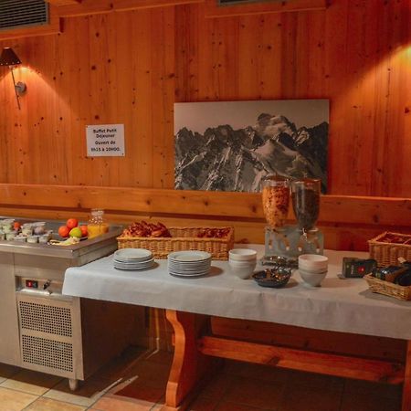 Chalet-Hotel De L'Etape レ・コンタミンヌ・モンジョワ エクステリア 写真