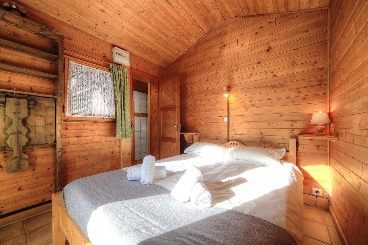 Chalet-Hotel De L'Etape レ・コンタミンヌ・モンジョワ エクステリア 写真
